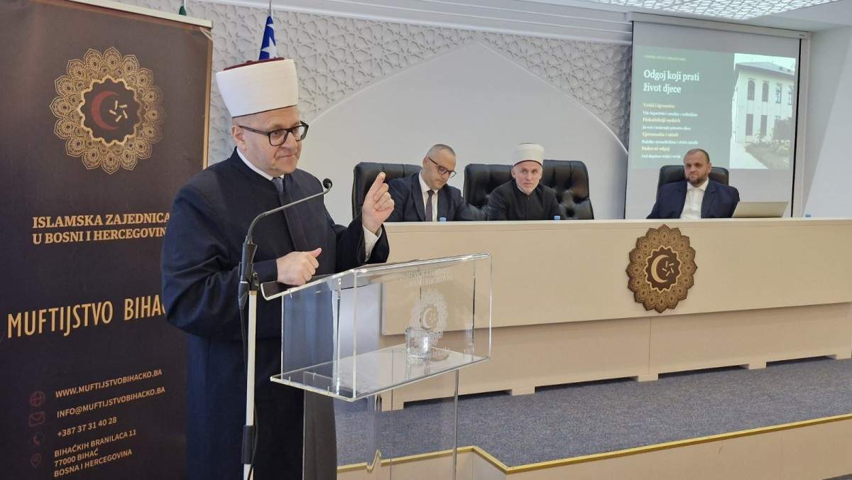 Muftija Dedović predstavio svoj program za reisul-ulemu u Bihaću